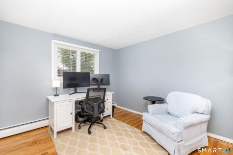14 Fennwood Circle Newington CT 06111