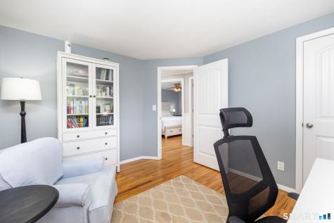 14 Fennwood Circle Newington CT 06111