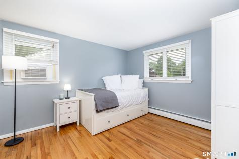 14 Fennwood Circle Newington CT 06111