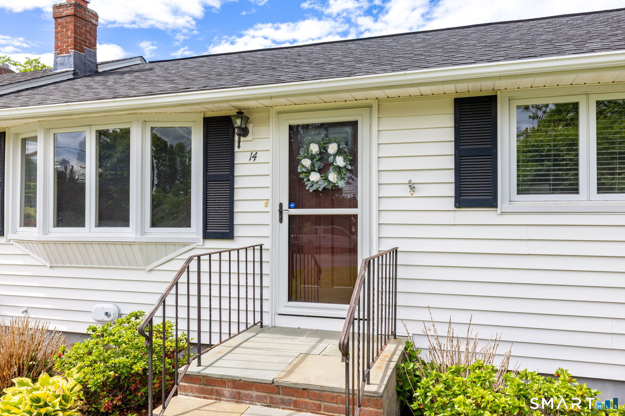 14 Fennwood Circle Newington CT 06111