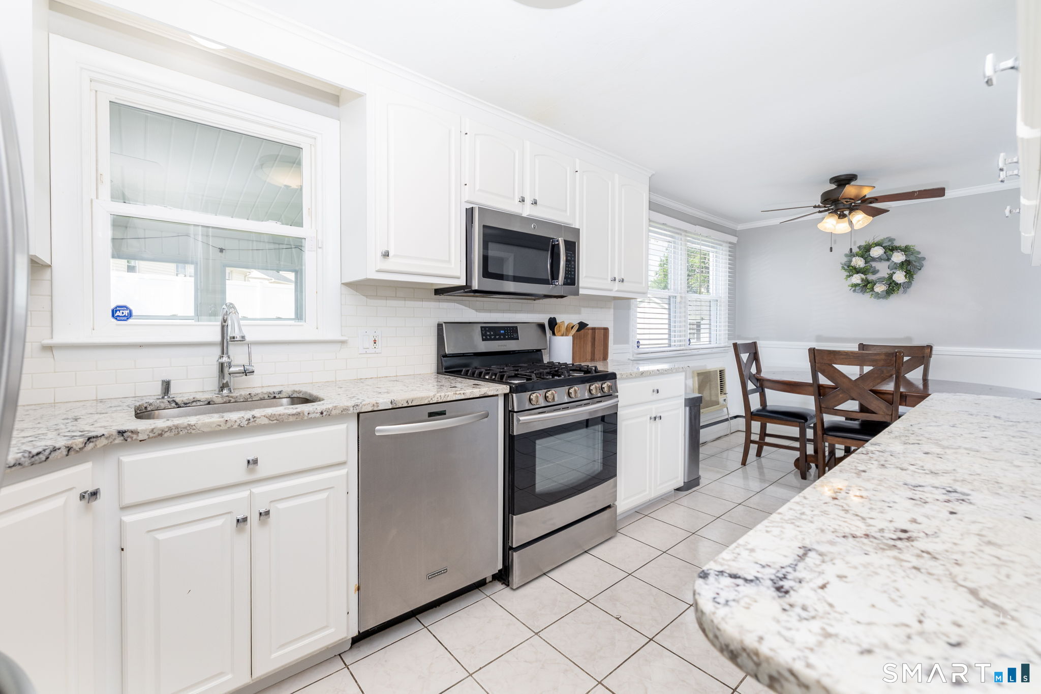 14 Fennwood Circle Newington CT 06111