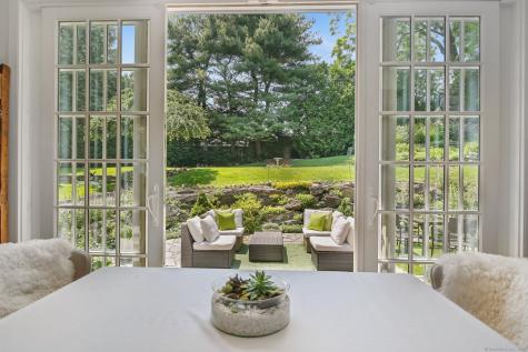 216 Hillspoint Road Westport CT 06880