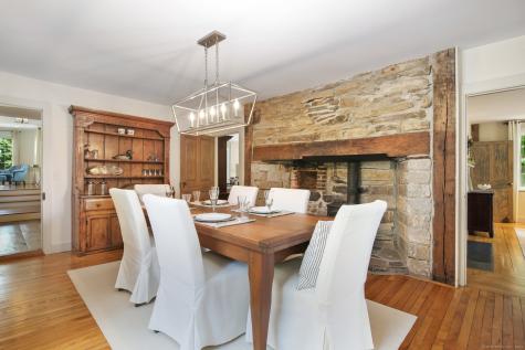 216 Hillspoint Road Westport CT 06880