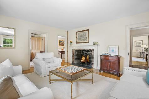 216 Hillspoint Road Westport CT 06880