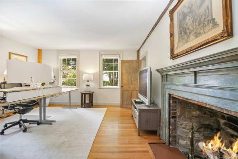 216 Hillspoint Road Westport CT 06880