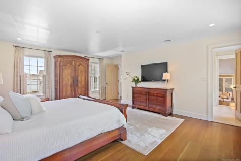 216 Hillspoint Road Westport CT 06880