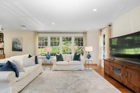 216 Hillspoint Road Westport CT 06880