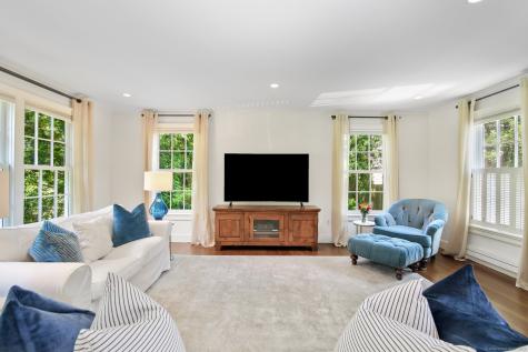 216 Hillspoint Road Westport CT 06880