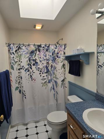 30 Commodore Hull Drive Derby CT 06418