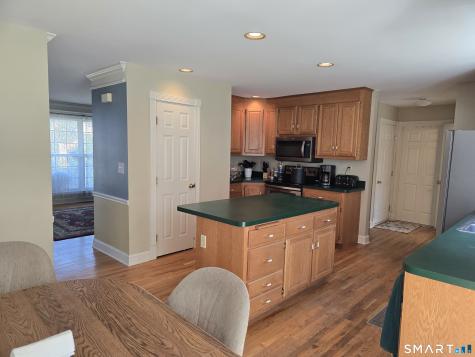 30 Commodore Hull Drive Derby CT 06418