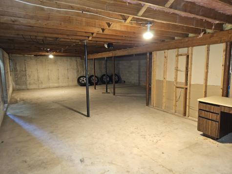 109 Seymour Street Bristol CT 06010