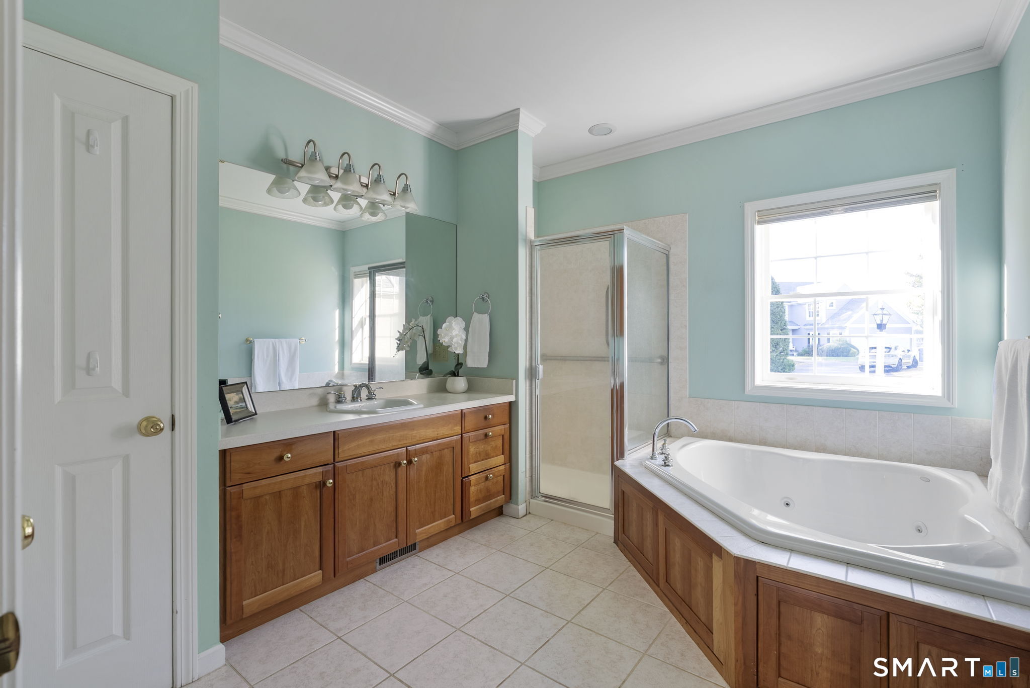 7 Lord Brook Cromwell CT 06416