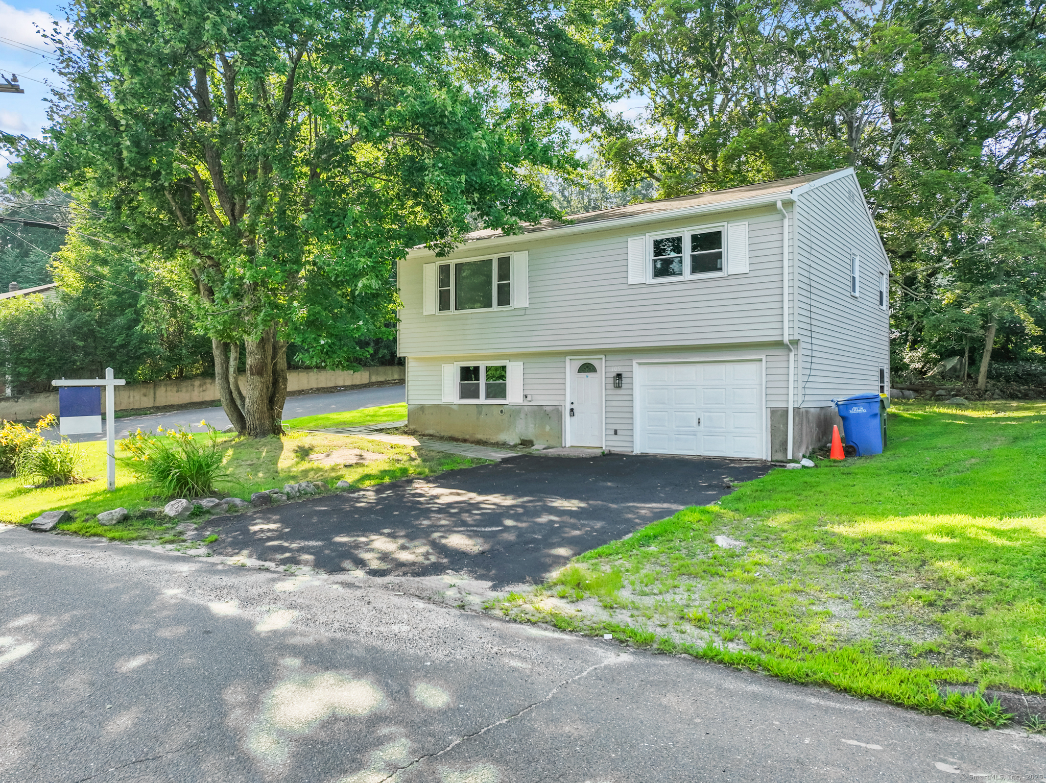 109 Courtland Avenue Waterbury CT 06705