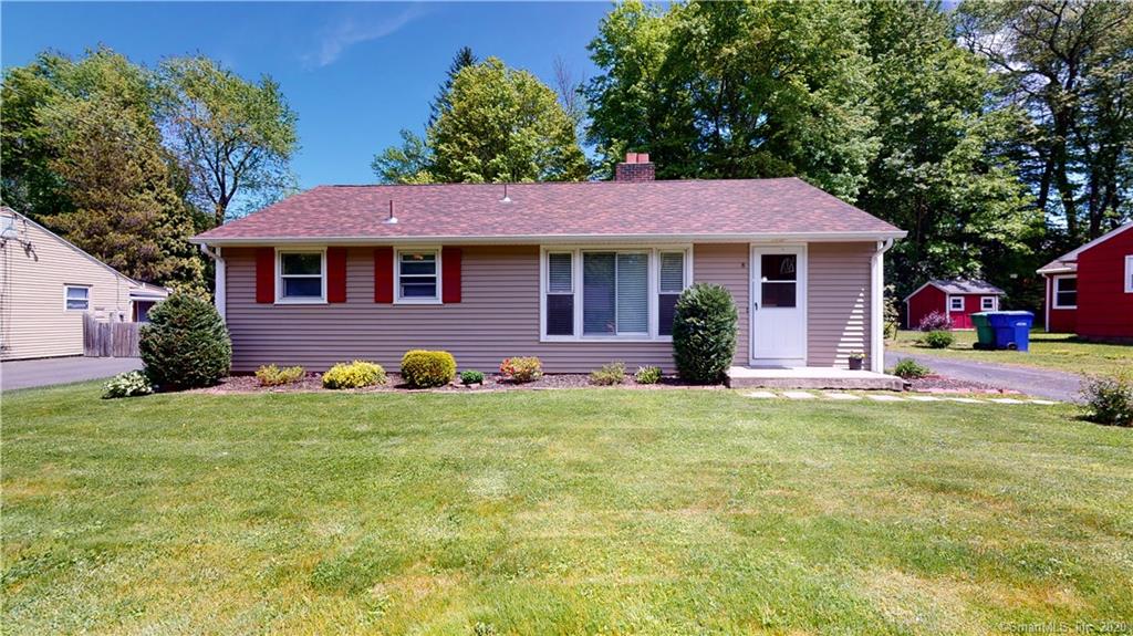 8 Cottage Grove Circle Bloomfield CT 06002