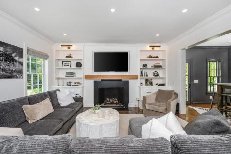 1 Fox Hill Lane Darien CT 06820