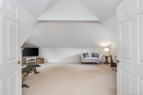 1 Fox Hill Lane Darien CT 06820