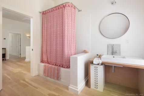3 West Mountain Road Sharon CT 06069