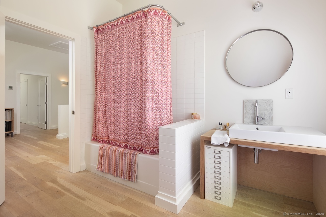 3 West Mountain Road Sharon CT 06069