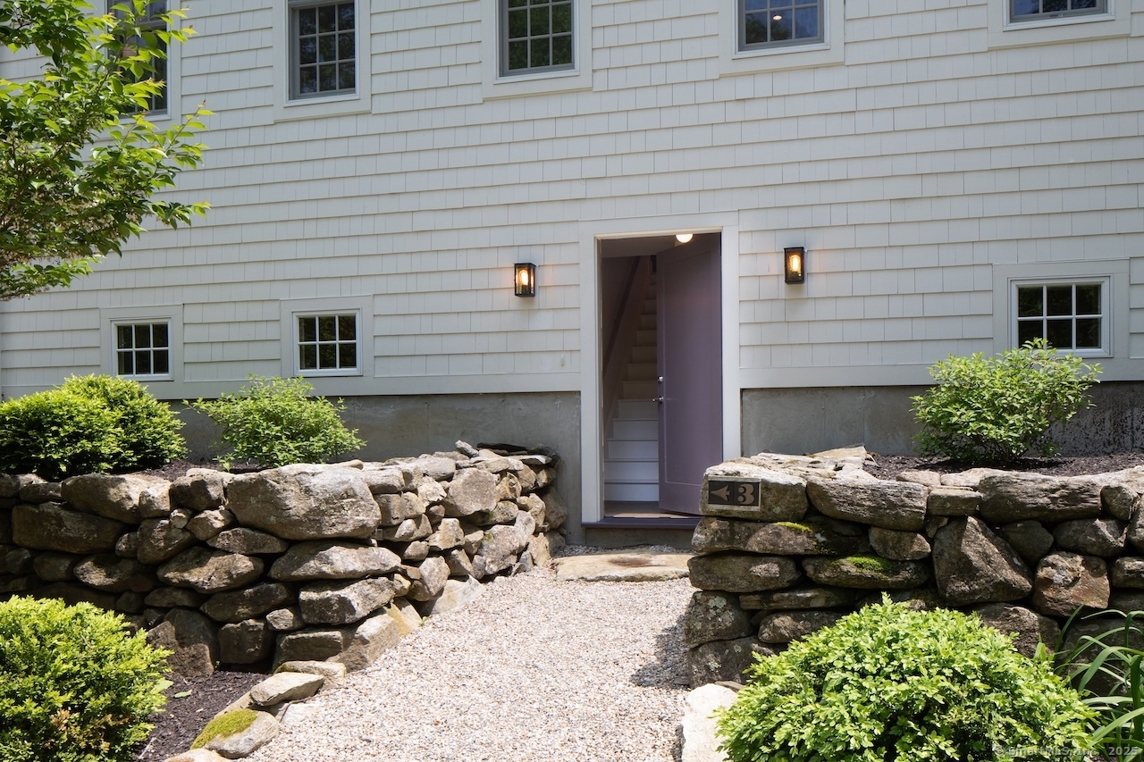 3 West Mountain Road Sharon CT 06069