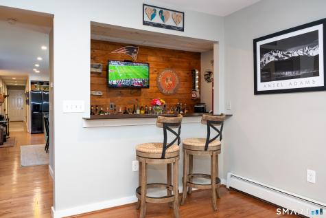 98 Dean Road East Lyme CT 06333