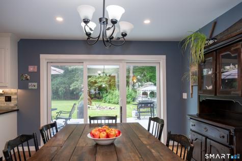 98 Dean Road East Lyme CT 06333