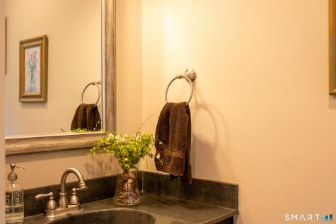 98 Dean Road East Lyme CT 06333