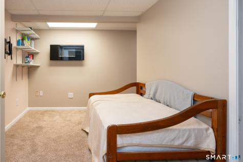 98 Dean Road East Lyme CT 06333