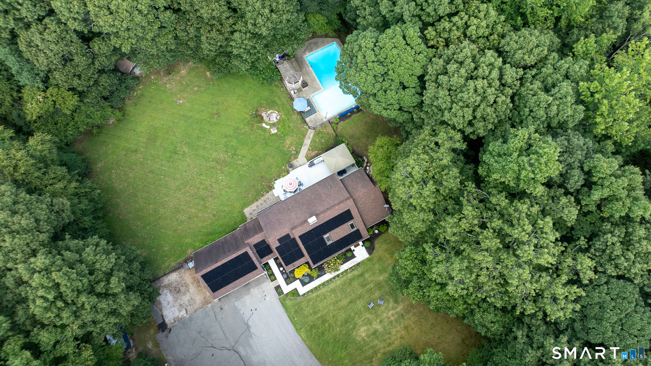 98 Dean Road East Lyme CT 06333