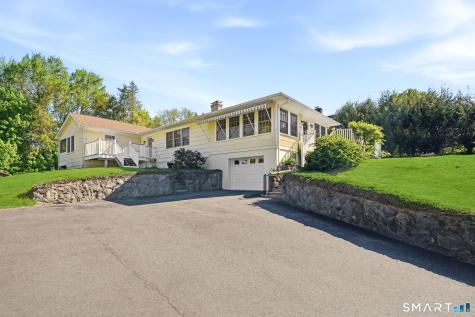 80 Anawan Avenue Middlebury CT 06762