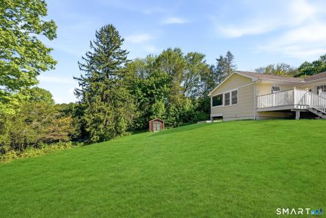 80 Anawan Avenue Middlebury CT 06762