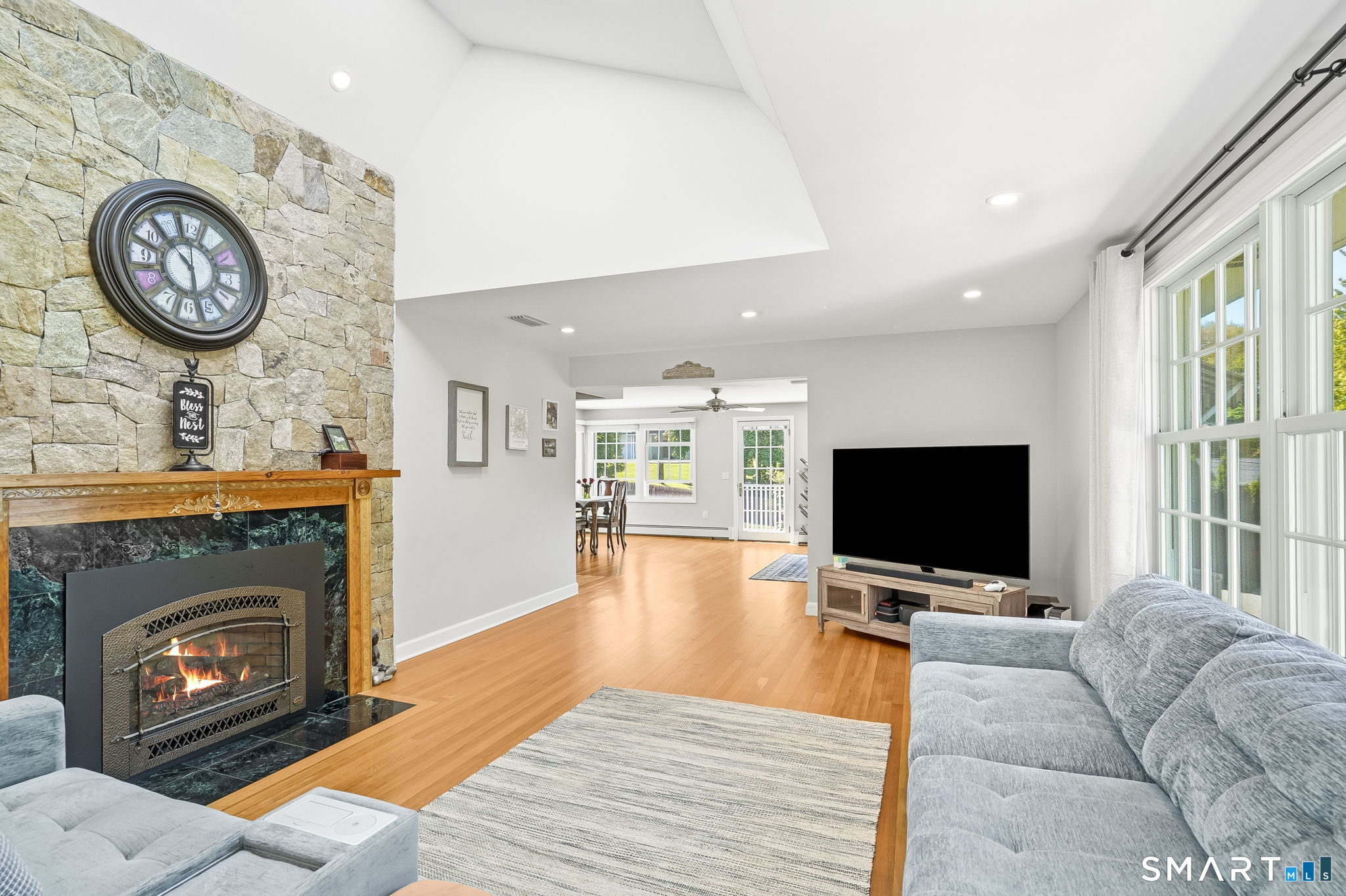 80 Anawan Avenue Middlebury CT 06762