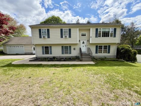 24 Quarry Street Norwich CT 06360