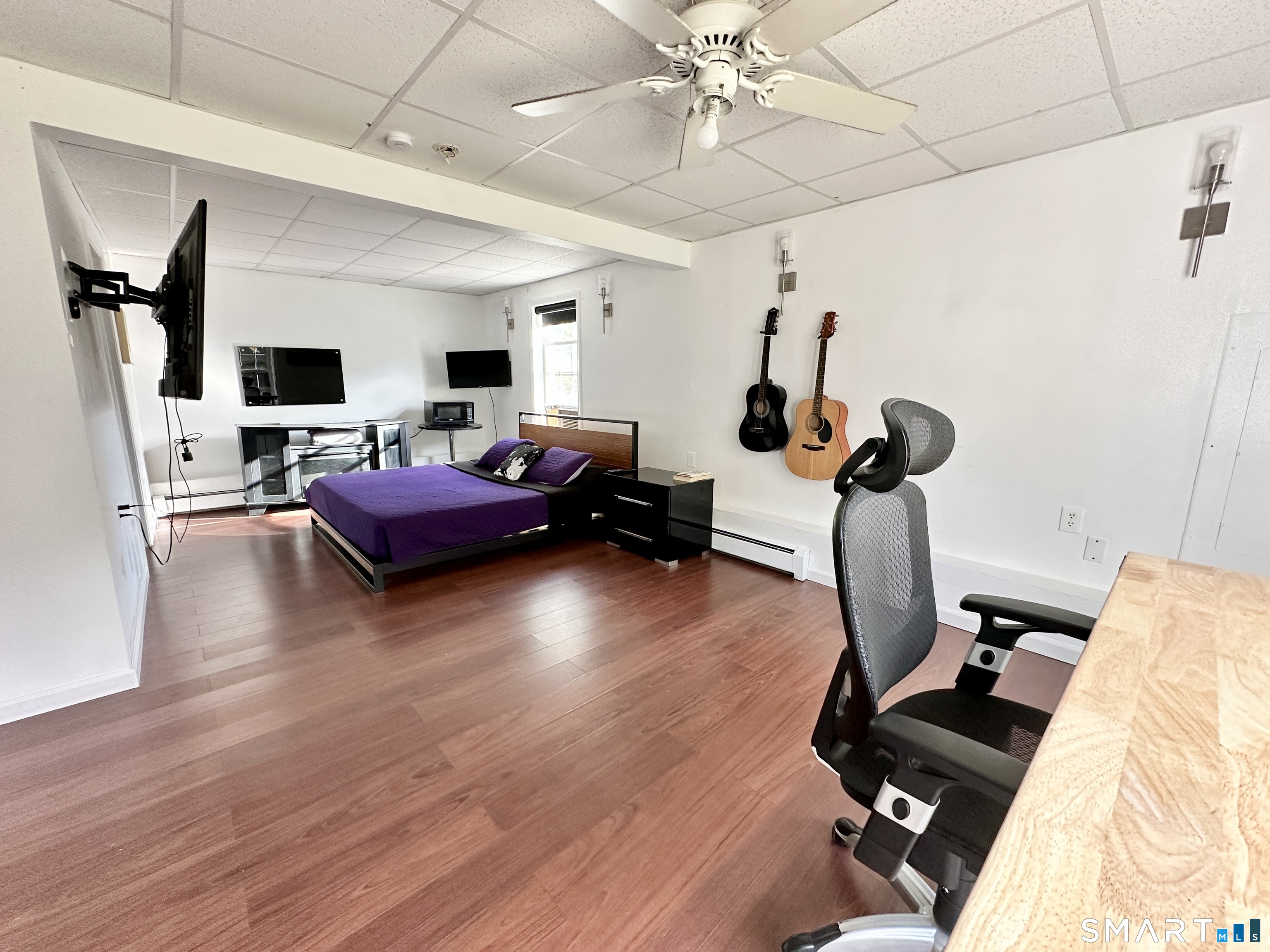 24 Quarry Street Norwich CT 06360