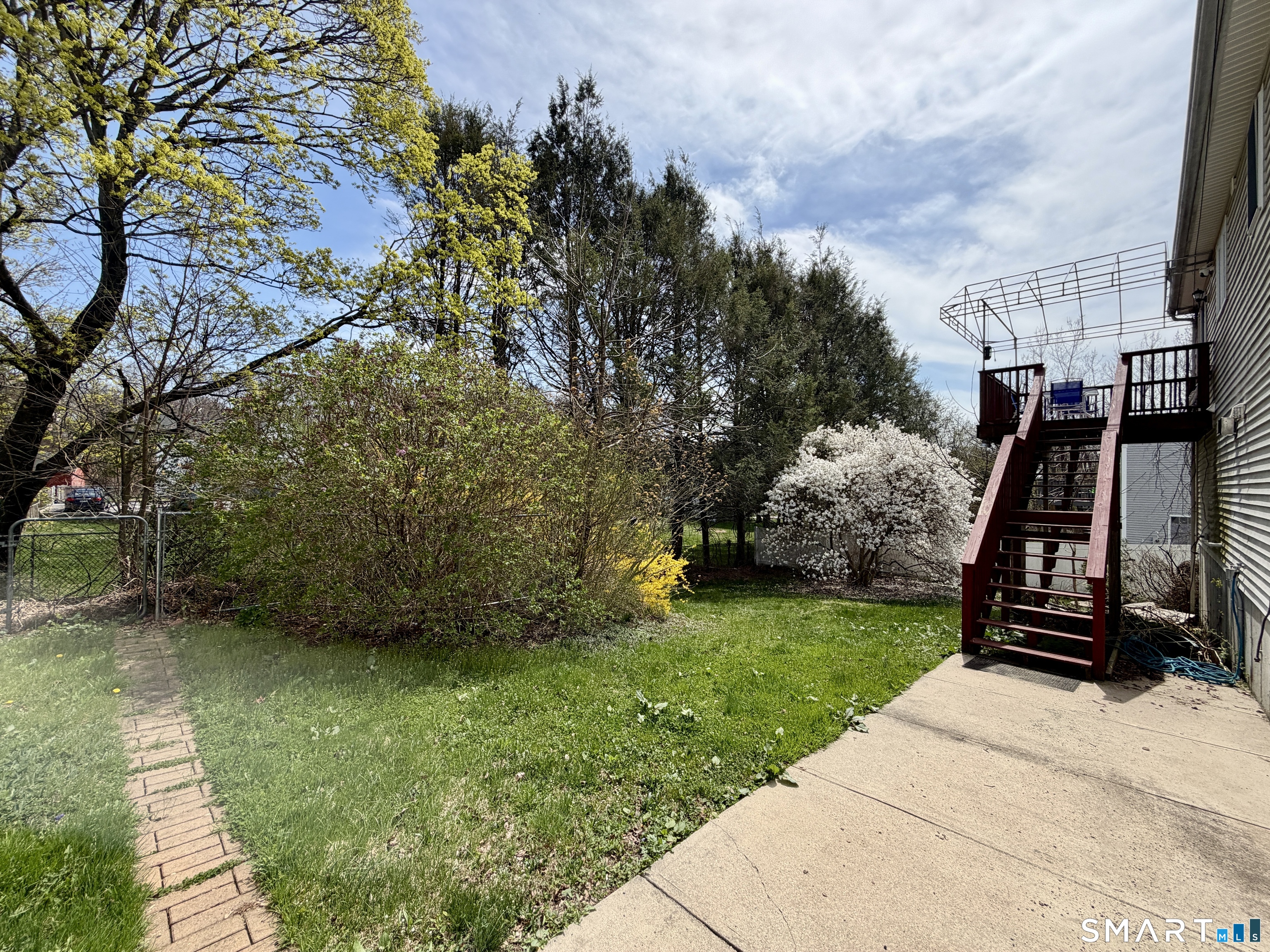 24 Quarry Street Norwich CT 06360