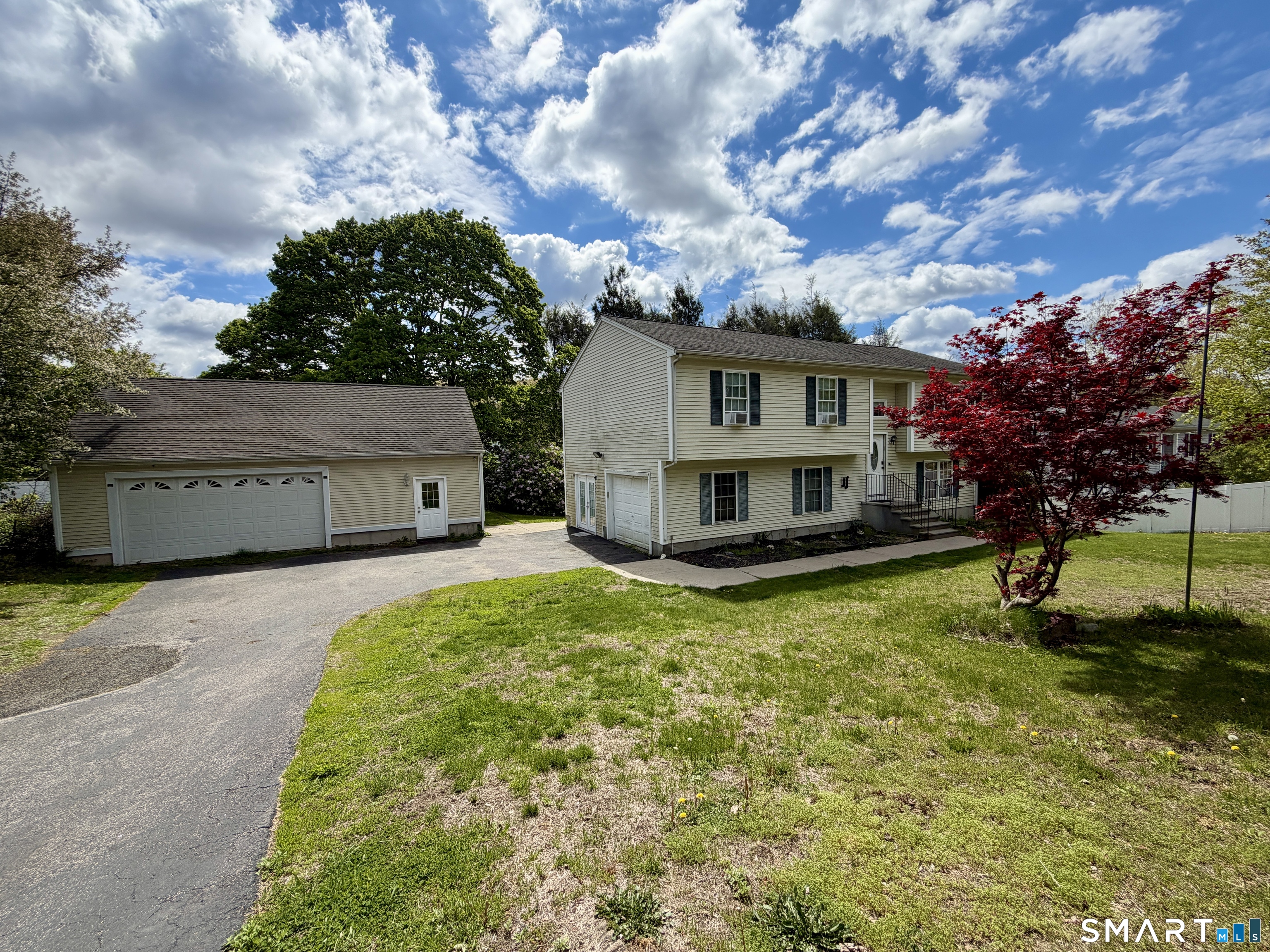 24 Quarry Street Norwich CT 06360
