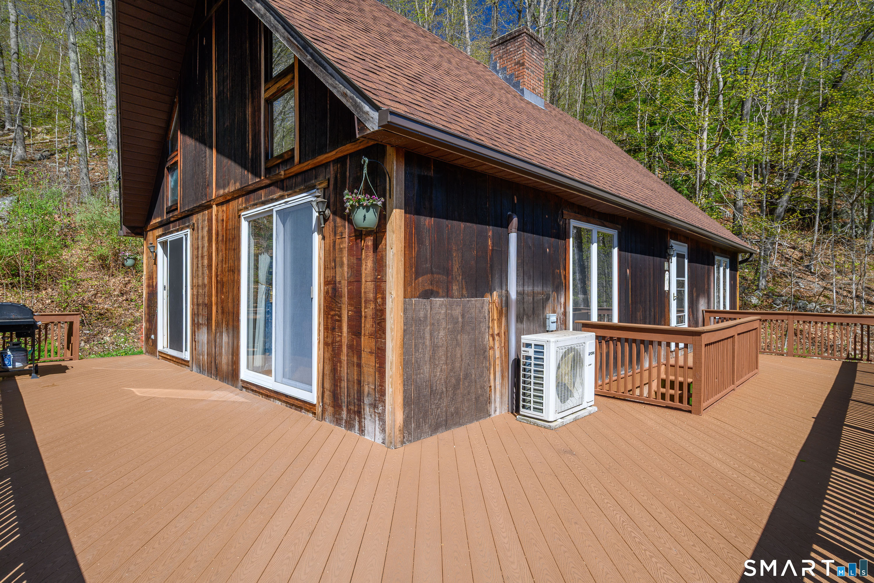 15 Hilldale Drive Southbury CT 06488