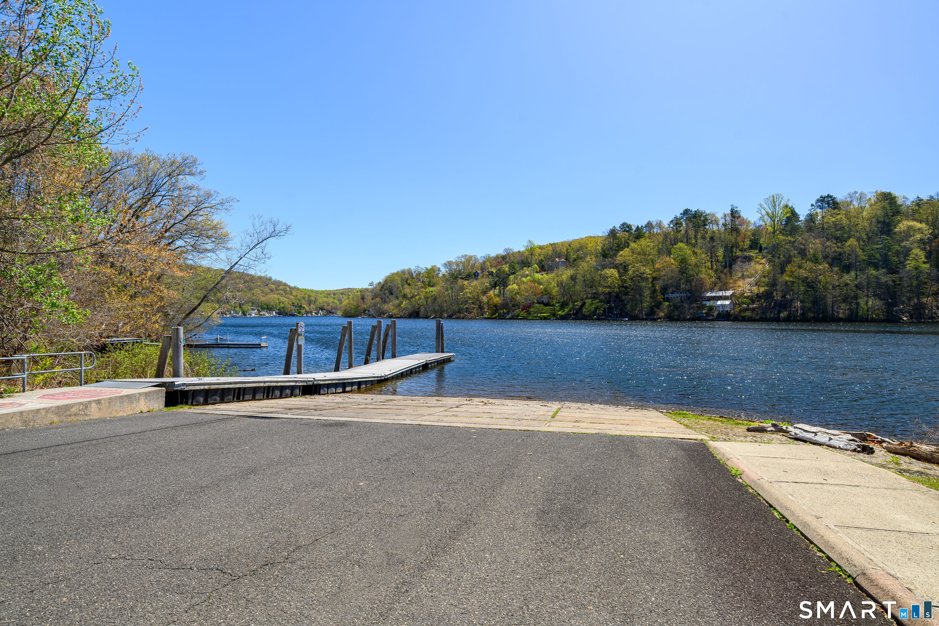 15 Hilldale Drive Southbury CT 06488