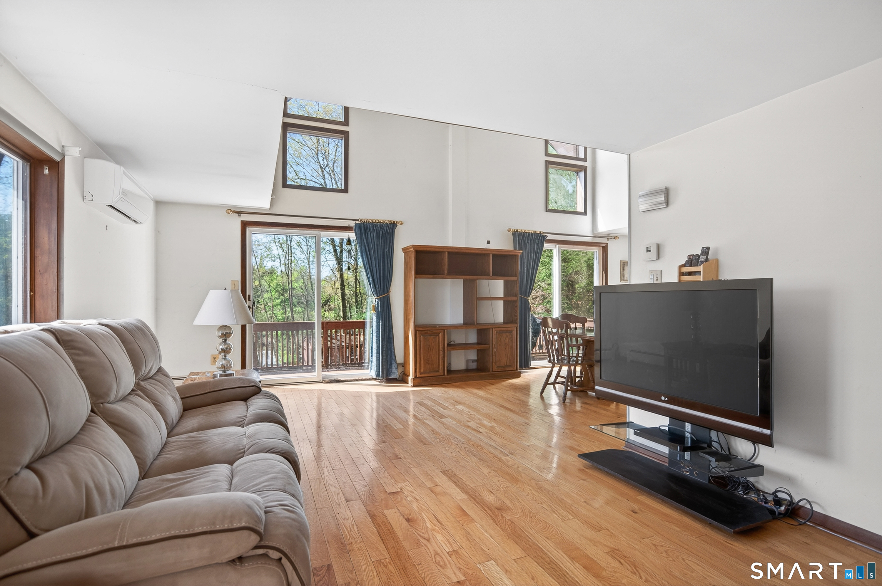 15 Hilldale Drive Southbury CT 06488