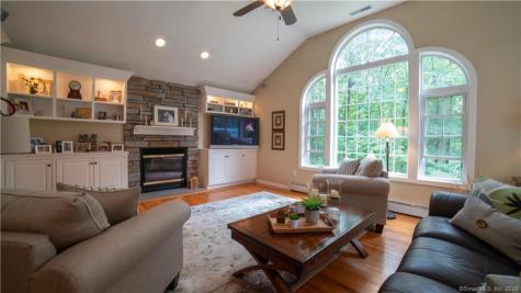 201 Jacqueline Drive Southbury CT 06488