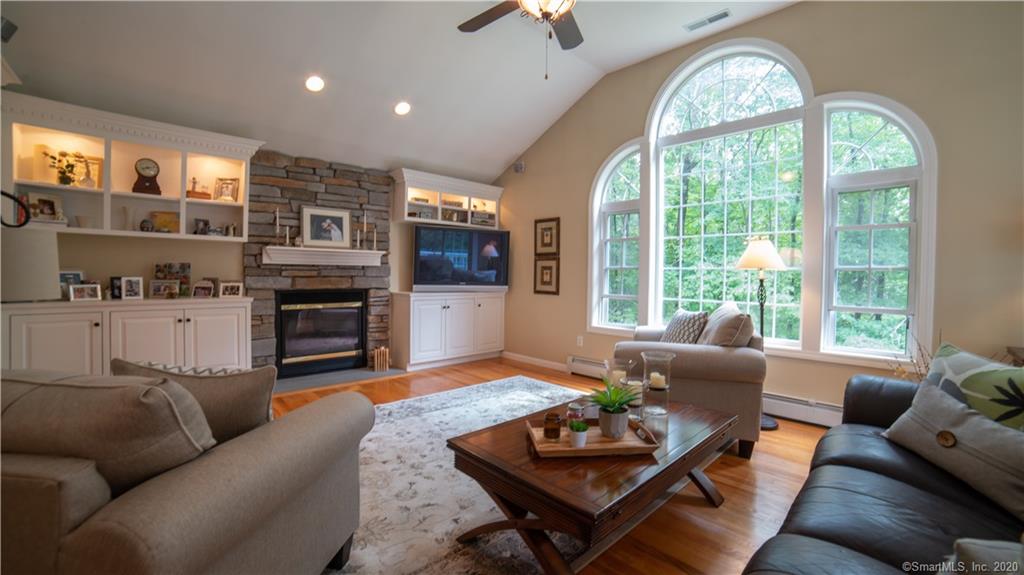 201 Jacqueline Drive Southbury CT 06488