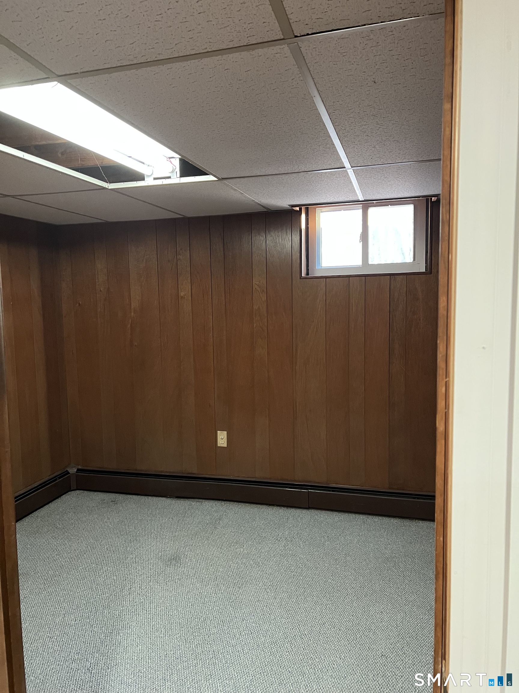 4 North Glenwoods Road Ledyard CT 06335