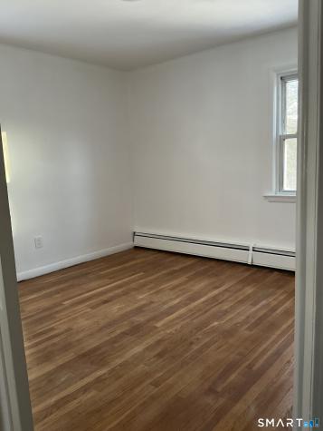 4 North Glenwoods Road Ledyard CT 06335