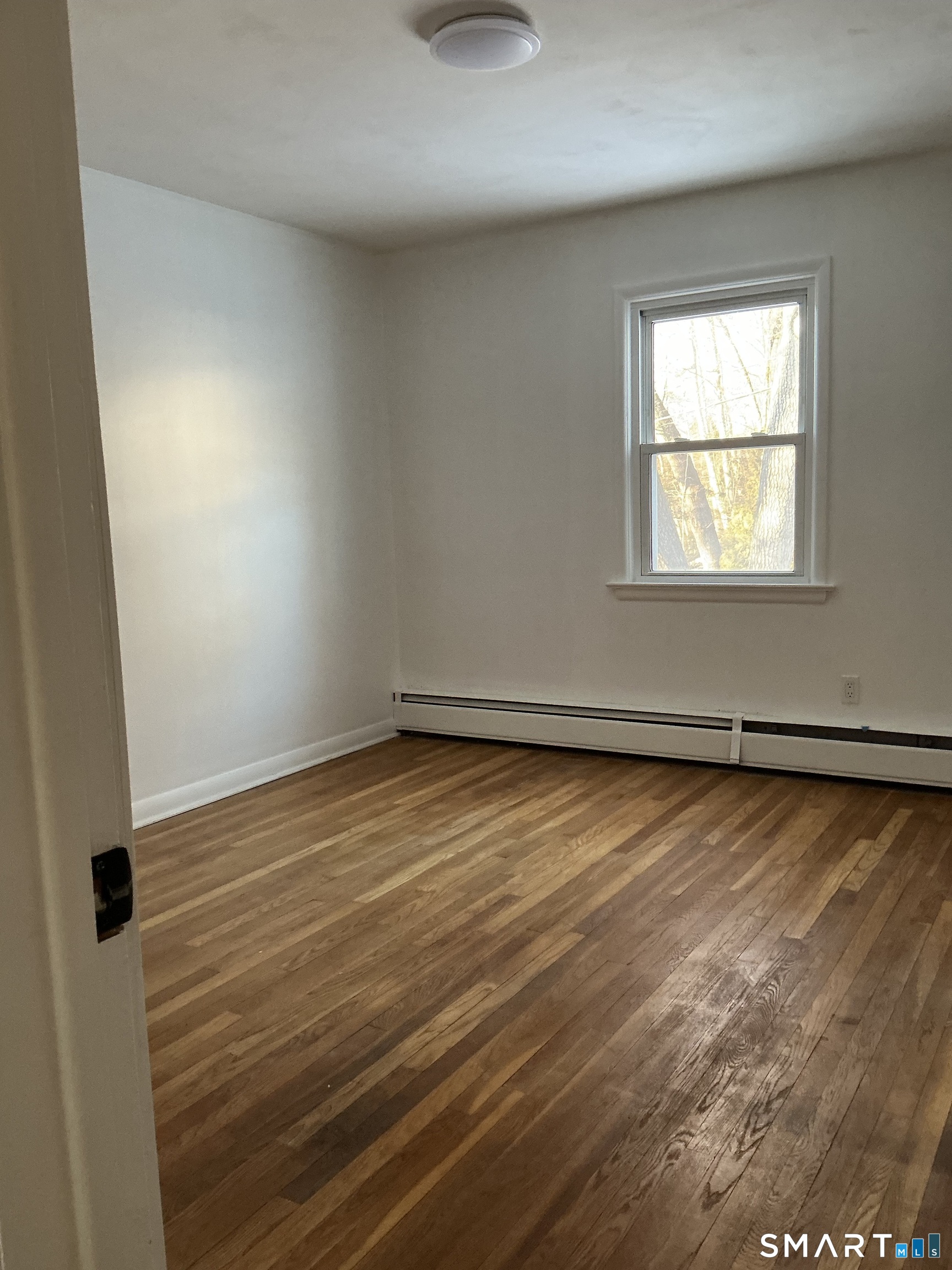 4 North Glenwoods Road Ledyard CT 06335