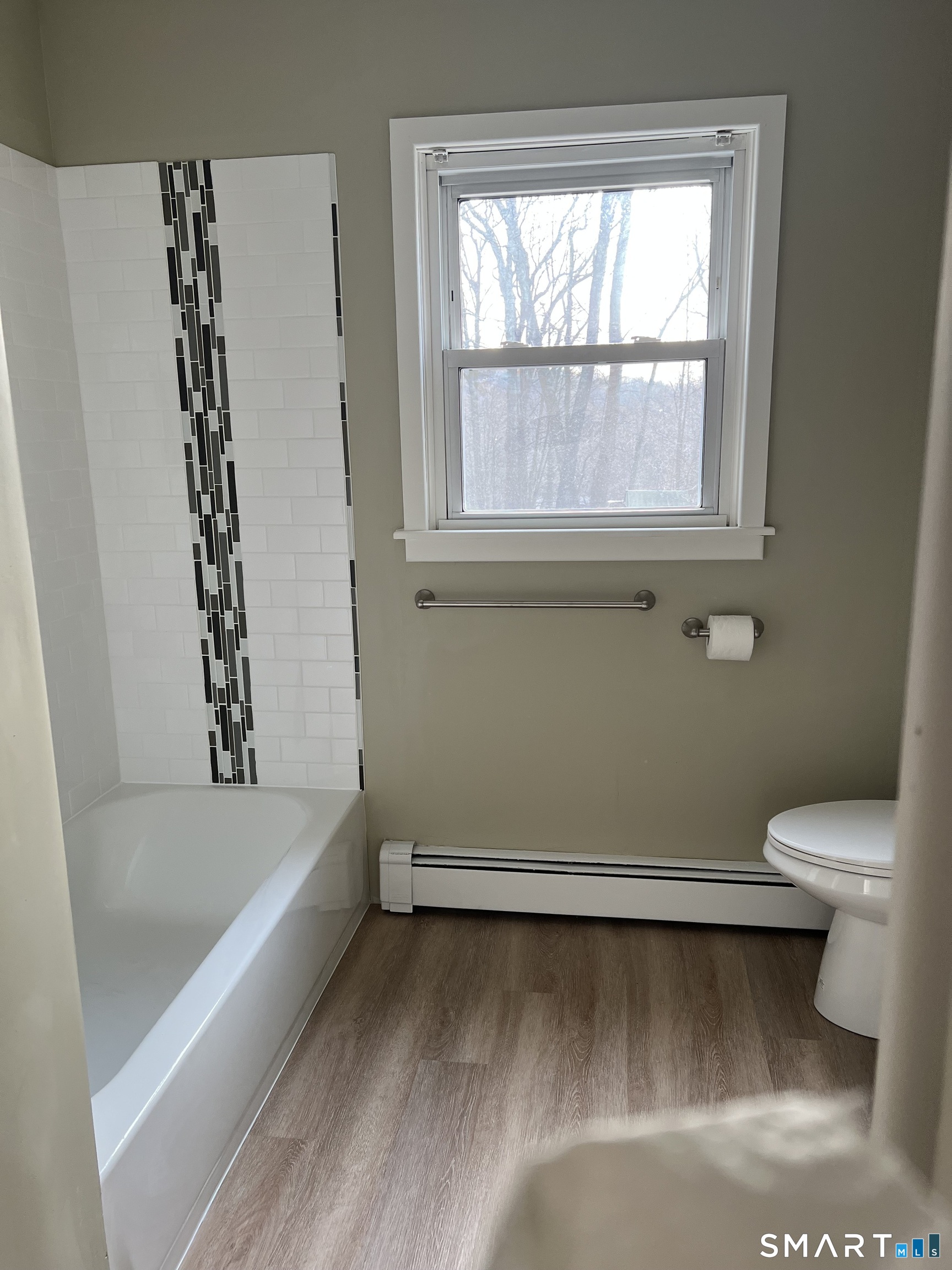 4 North Glenwoods Road Ledyard CT 06335