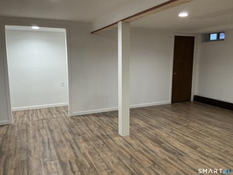 4 North Glenwoods Road Ledyard CT 06335
