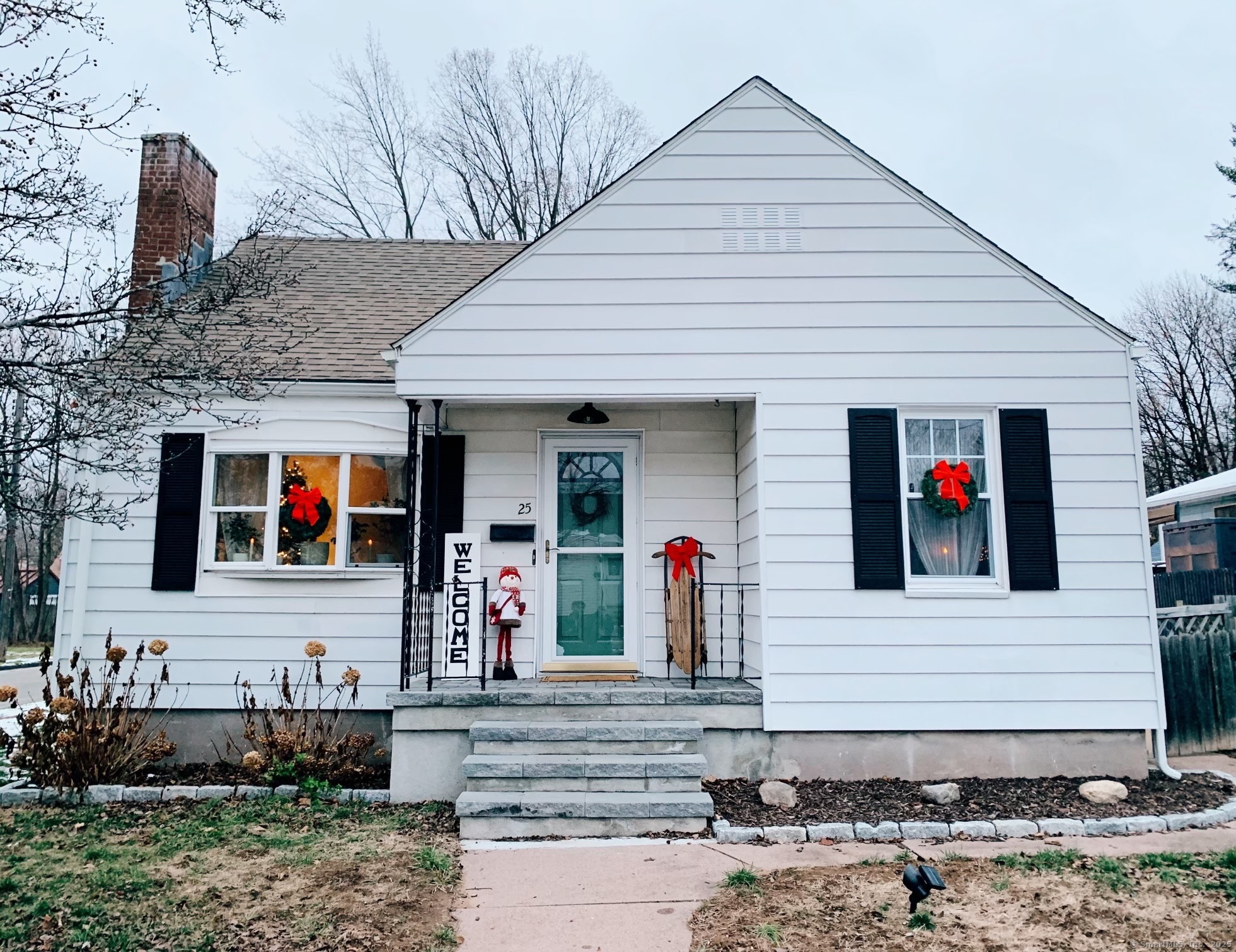 25 Avon Street Manchester CT 06040