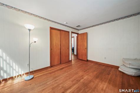 37 Anella Drive Bethany CT 06524