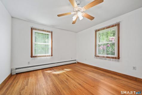 37 Anella Drive Bethany CT 06524