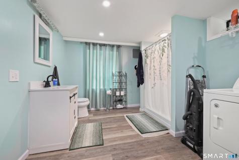 37 Anella Drive Bethany CT 06524