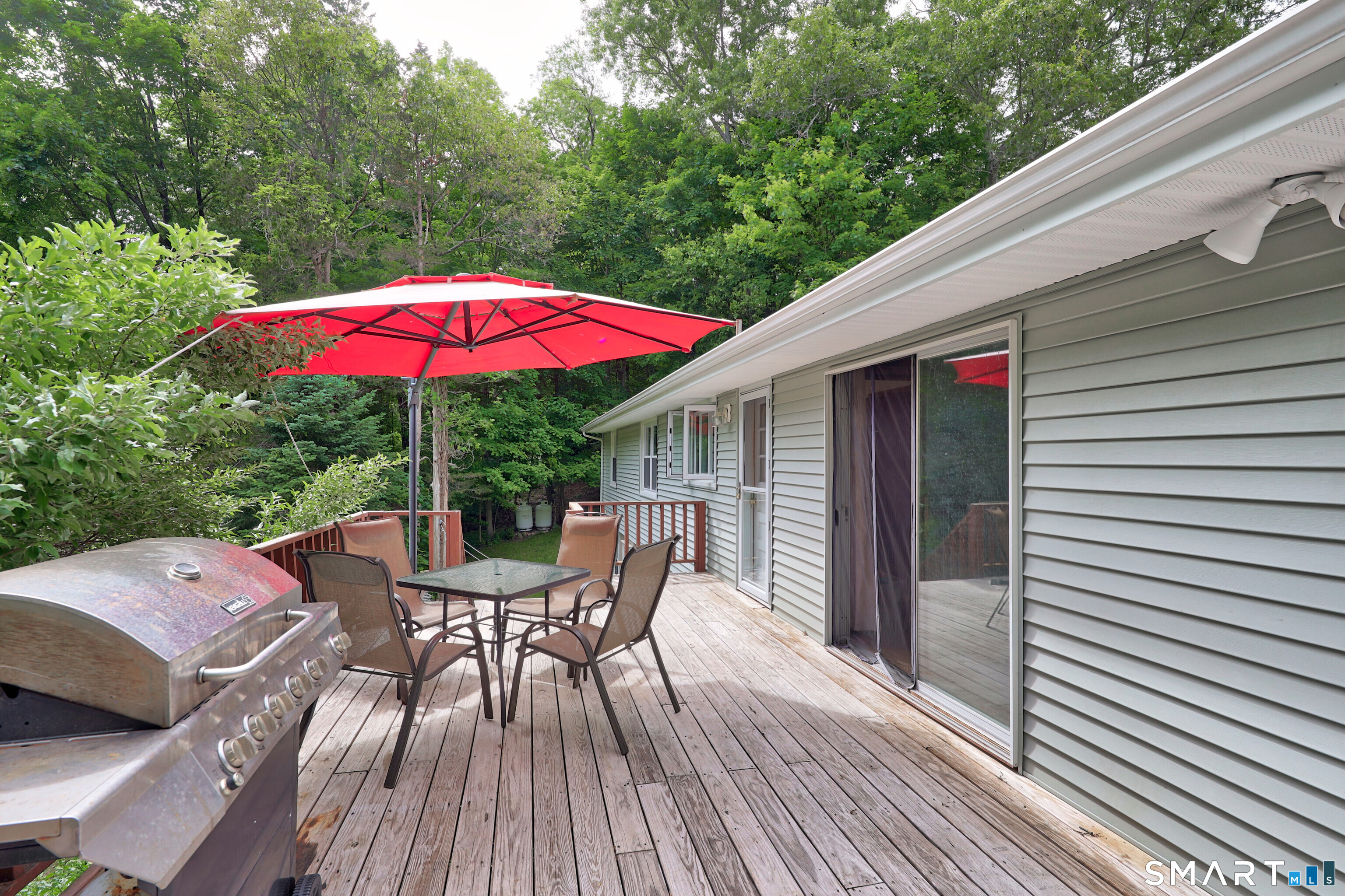 37 Anella Drive Bethany CT 06524